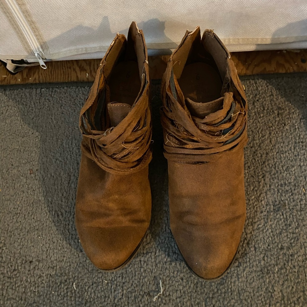 Women’s tan ankle boots